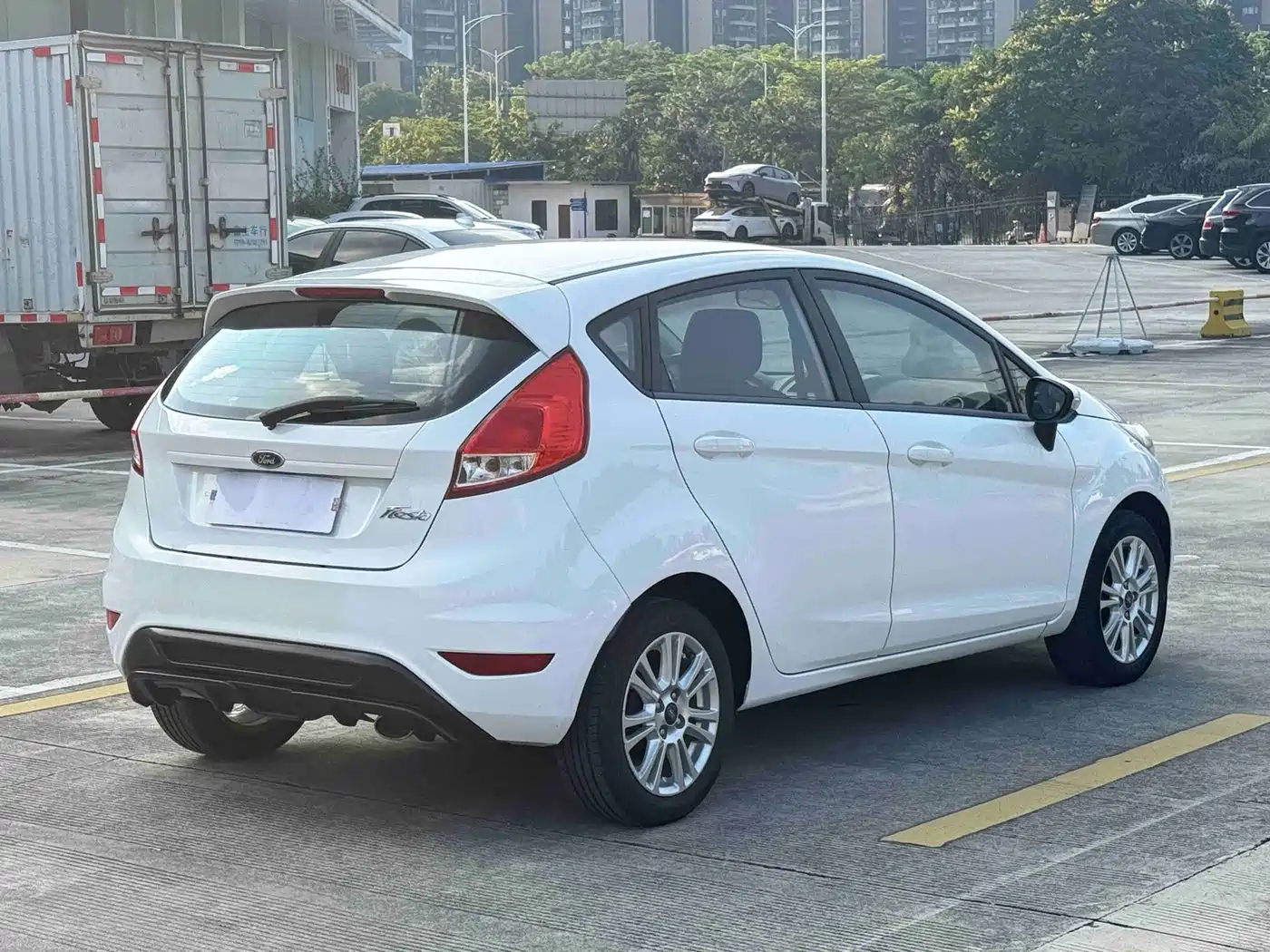 Ford Fiesta 2014 2013 Hatchback 1.5L Manual Trend