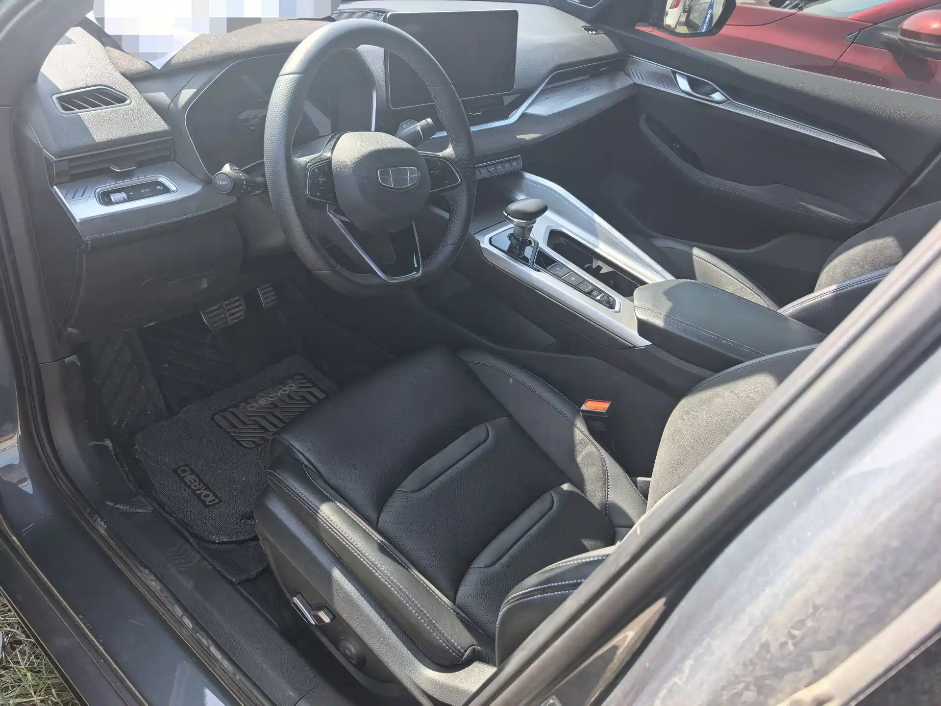 Фото 4 - Geely Preface