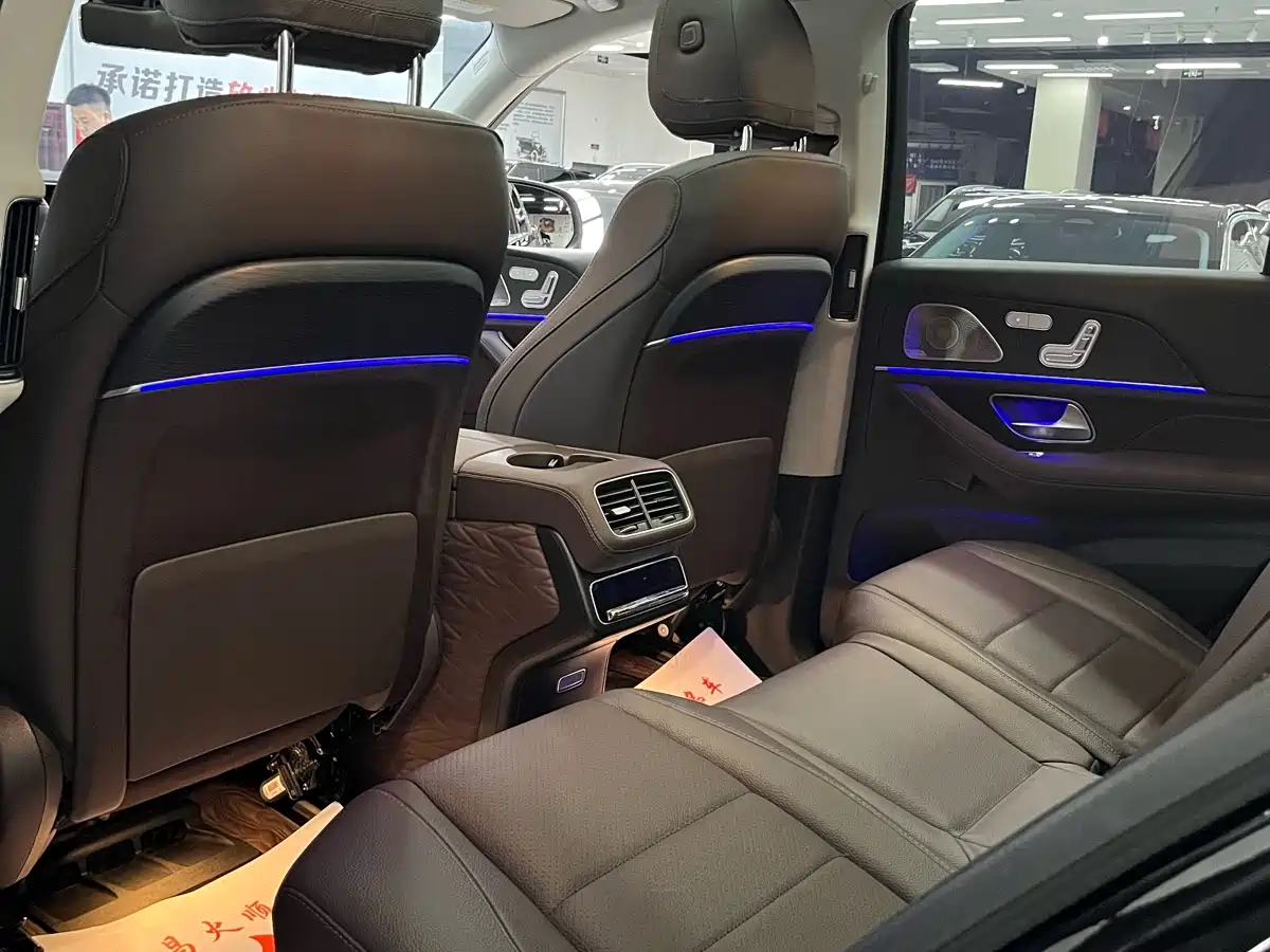 Mercedes-Benz GLE 2023 GLE 450 4MATIC Luxury фото 18