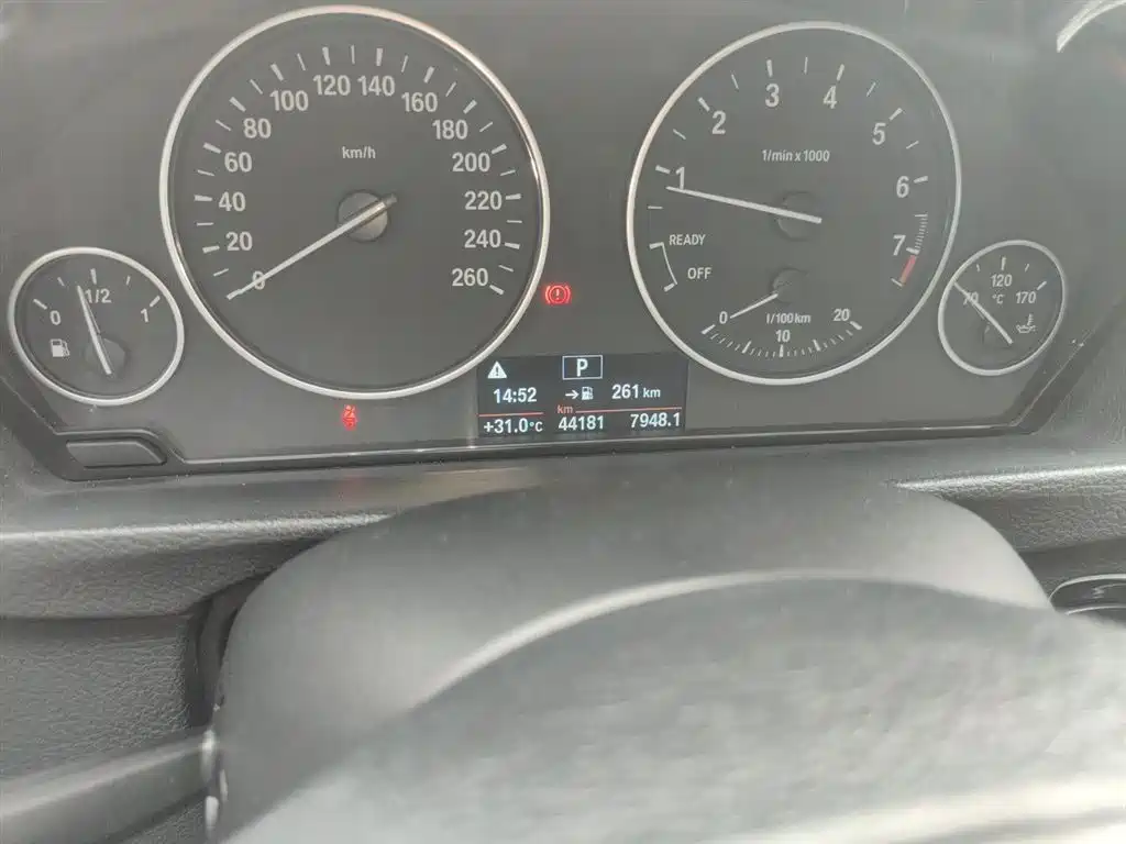 BMW 3 Series 2016 320Li Progressive фото 5