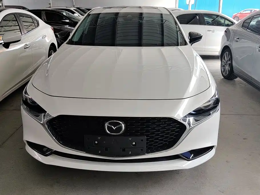 Mazda Mazda3 Axela 2025 2024 2.0L Automatic Premium Prestige Edition
