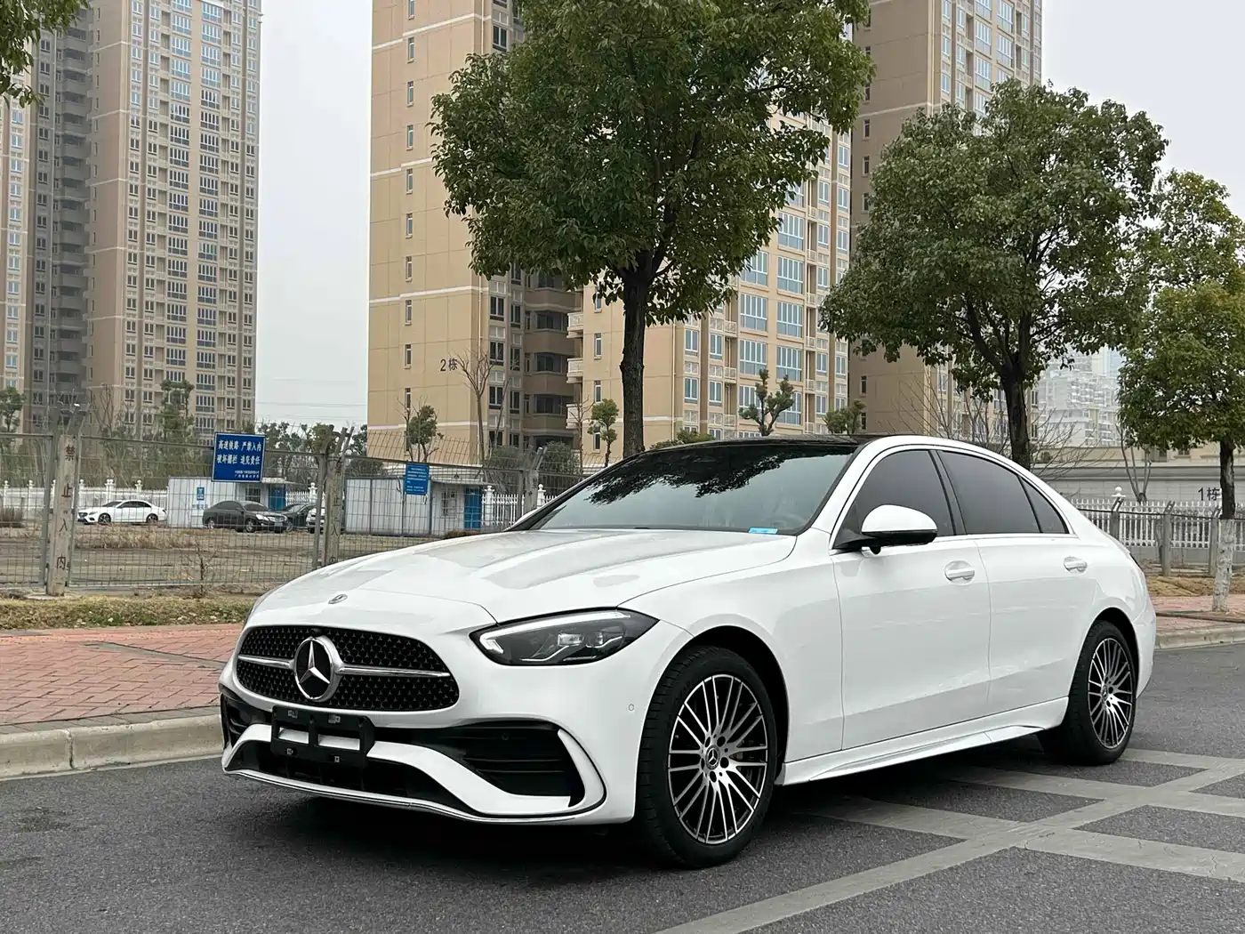 Mercedes-Benz C-Class 2023 C 260 L Sport фото 3