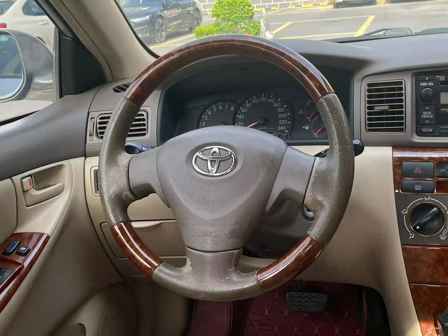 Photo 20 - Toyota Corolla
