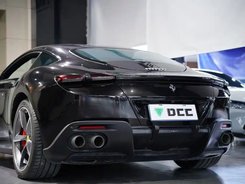 Ferrari Roma 2021 2020 3.9T V8