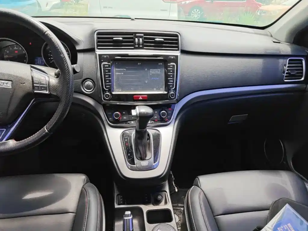 Фото 13 - Haval H6
