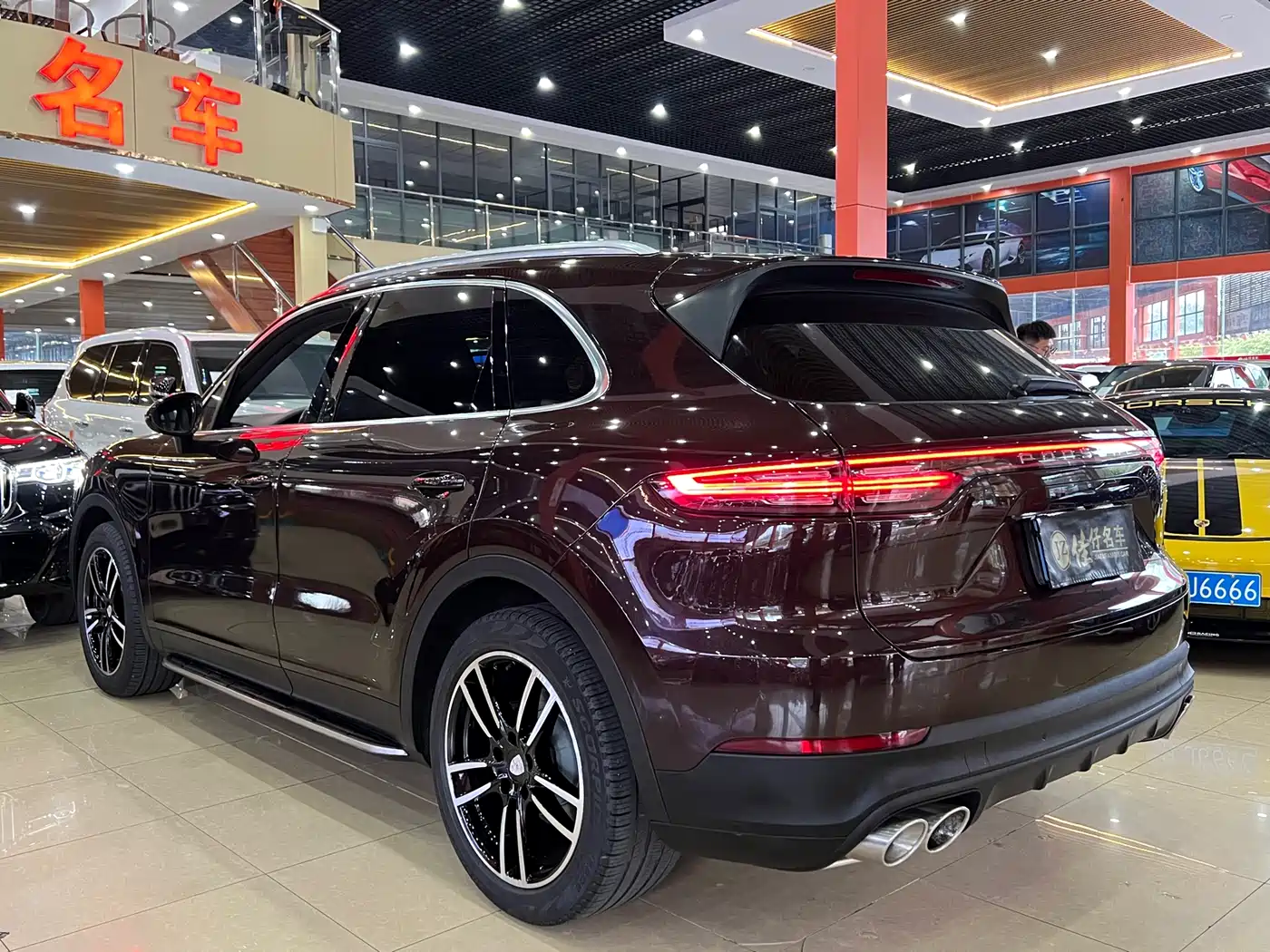 Porsche Cayenne 2018 Cayenne 3.0T фото 4