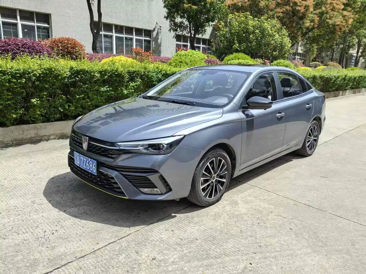 ROEWE I5