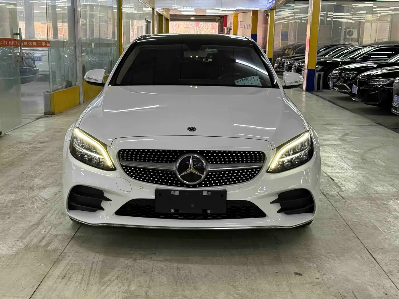 Mercedes-Benz C-Class 2020 C 260 L Sport фото 2