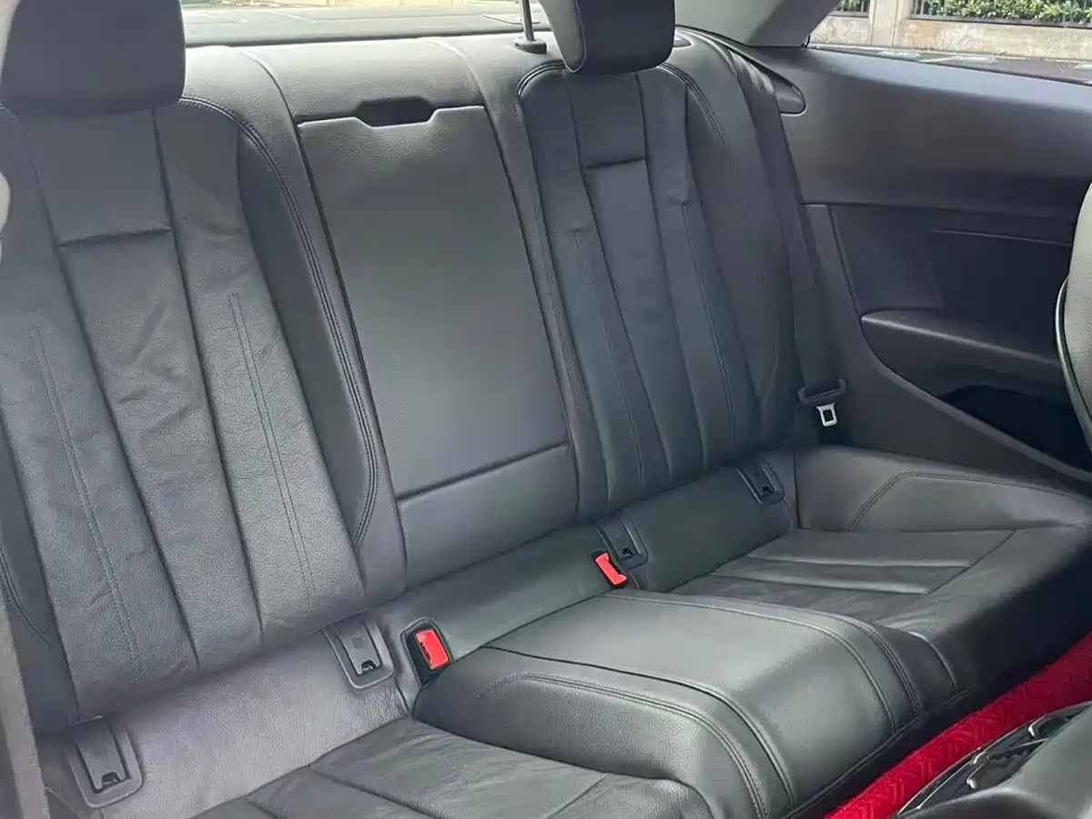 Audi A5 (Import) 2017 Coupe 40 TFSI Style фото 4