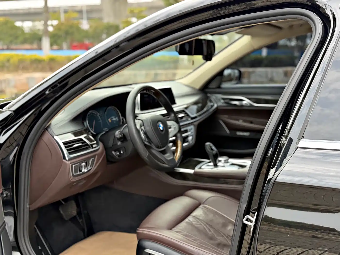 BMW 7 Series 2016 730Li Luxury фото 5