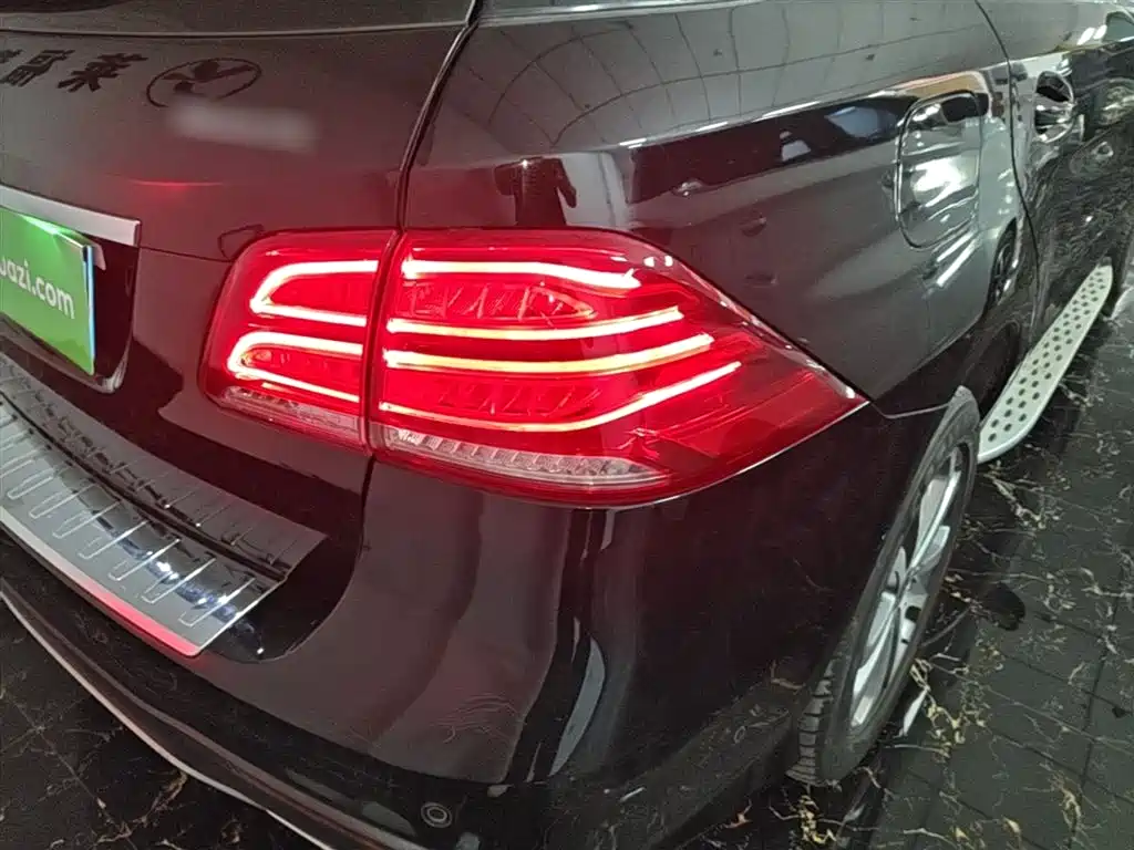 Mercedes-Benz GLE 2017 GLE 320 4MATIC Dynamic фото 8