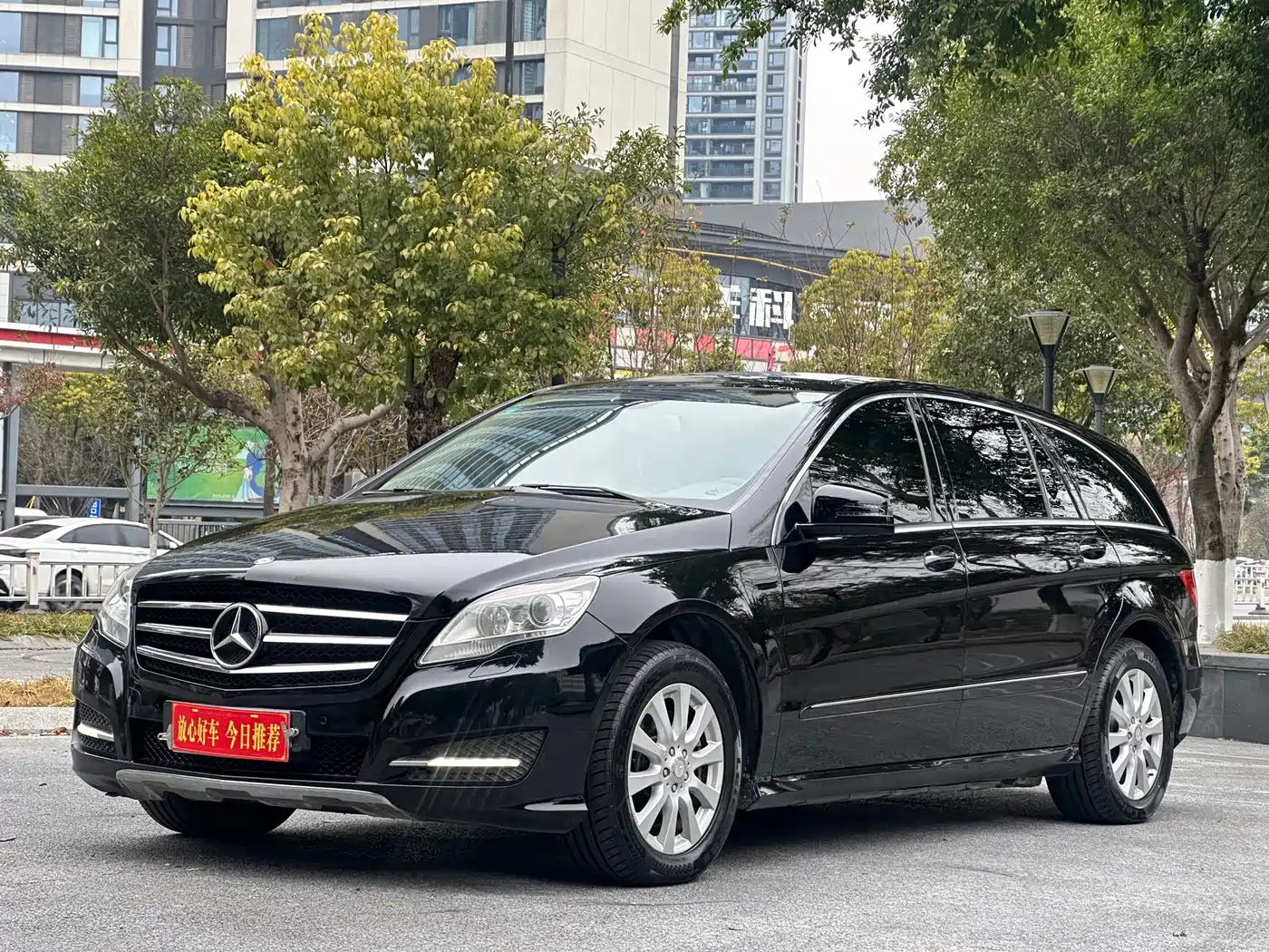 Mercedes-Benz R-Class 2011 R 350 L 4MATIC