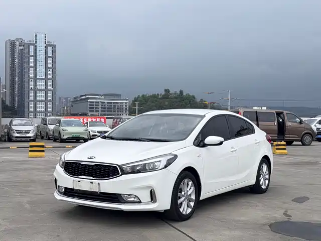 KIA K3