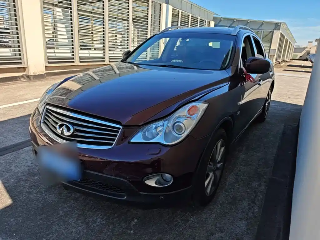 Infiniti QX50 (Import) 2015 2013 2.5L 2WD Elegance