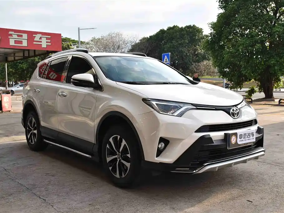Toyota RAV4 Rongfang 2019 2.0L CVT 2WD Pioneer Edition China VI фото 3