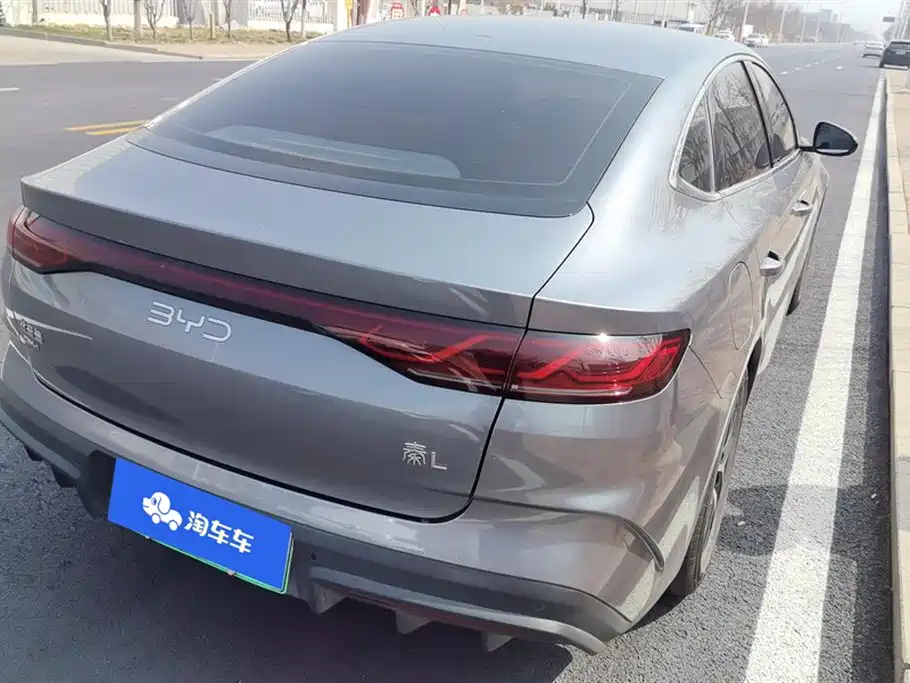 BYD QIN L