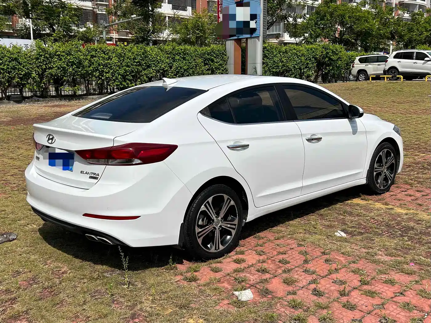 Hyundai Elantra 2018 1.4T DCT Dynamic·Vitality Model фото 9