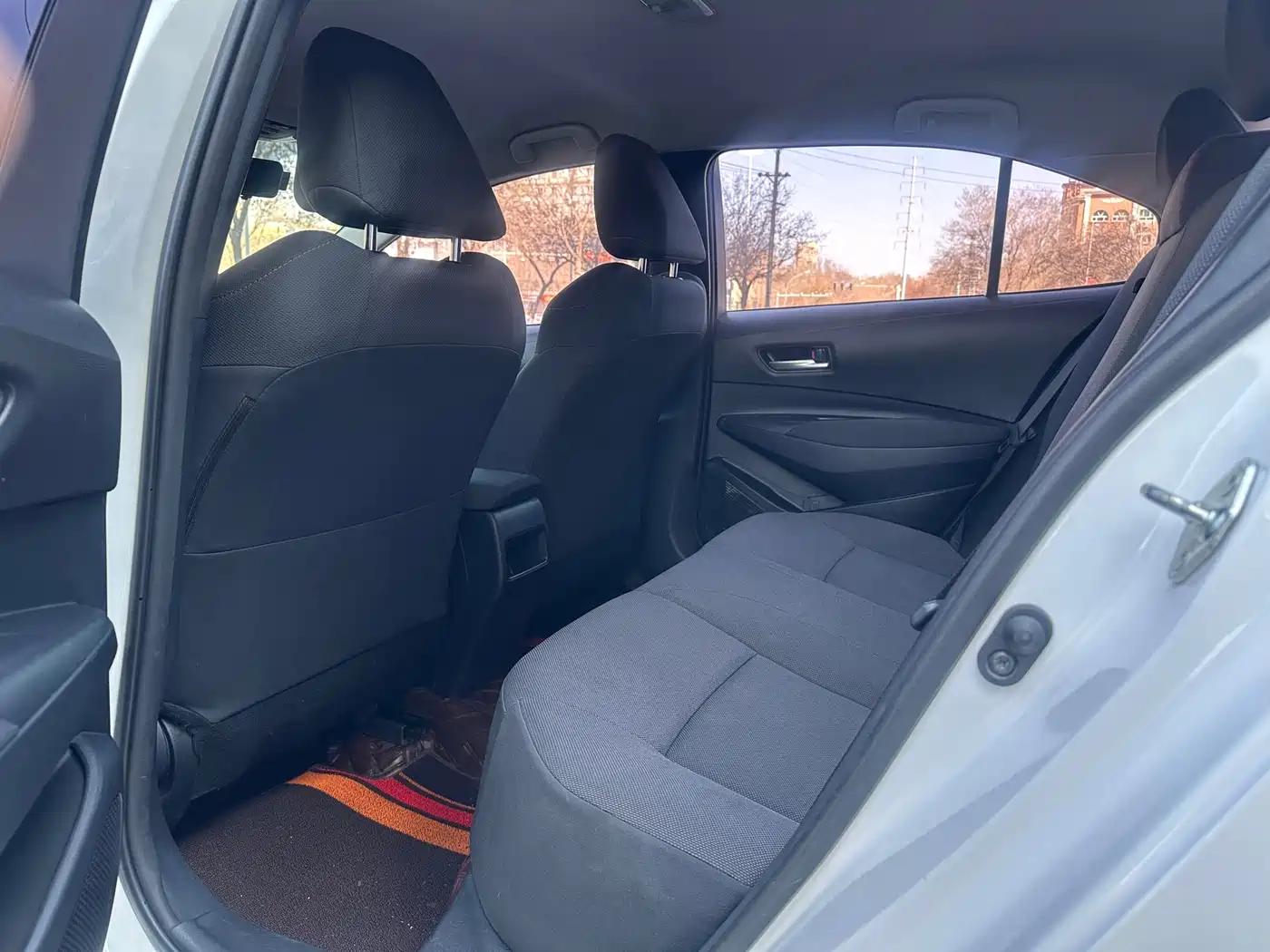Toyota Corolla 2021 TNGA 1.5L CVT Pioneer Edition фото 4