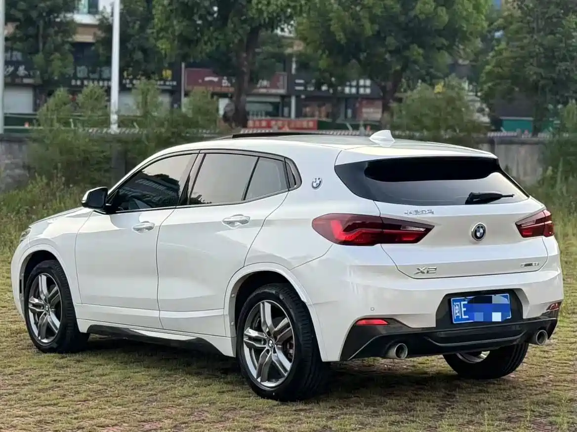 BMW X2 2021 sDrive25i Leading M Off-Road Package фото 7