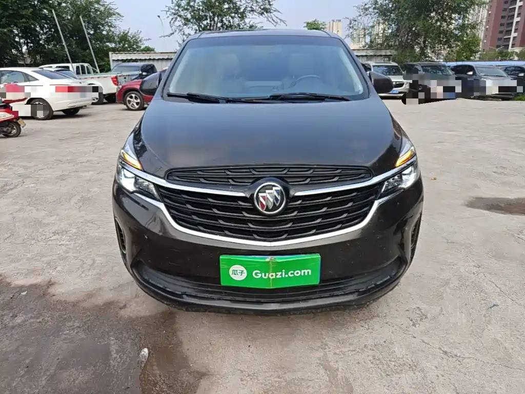 Фото 3 - Buick GL8
