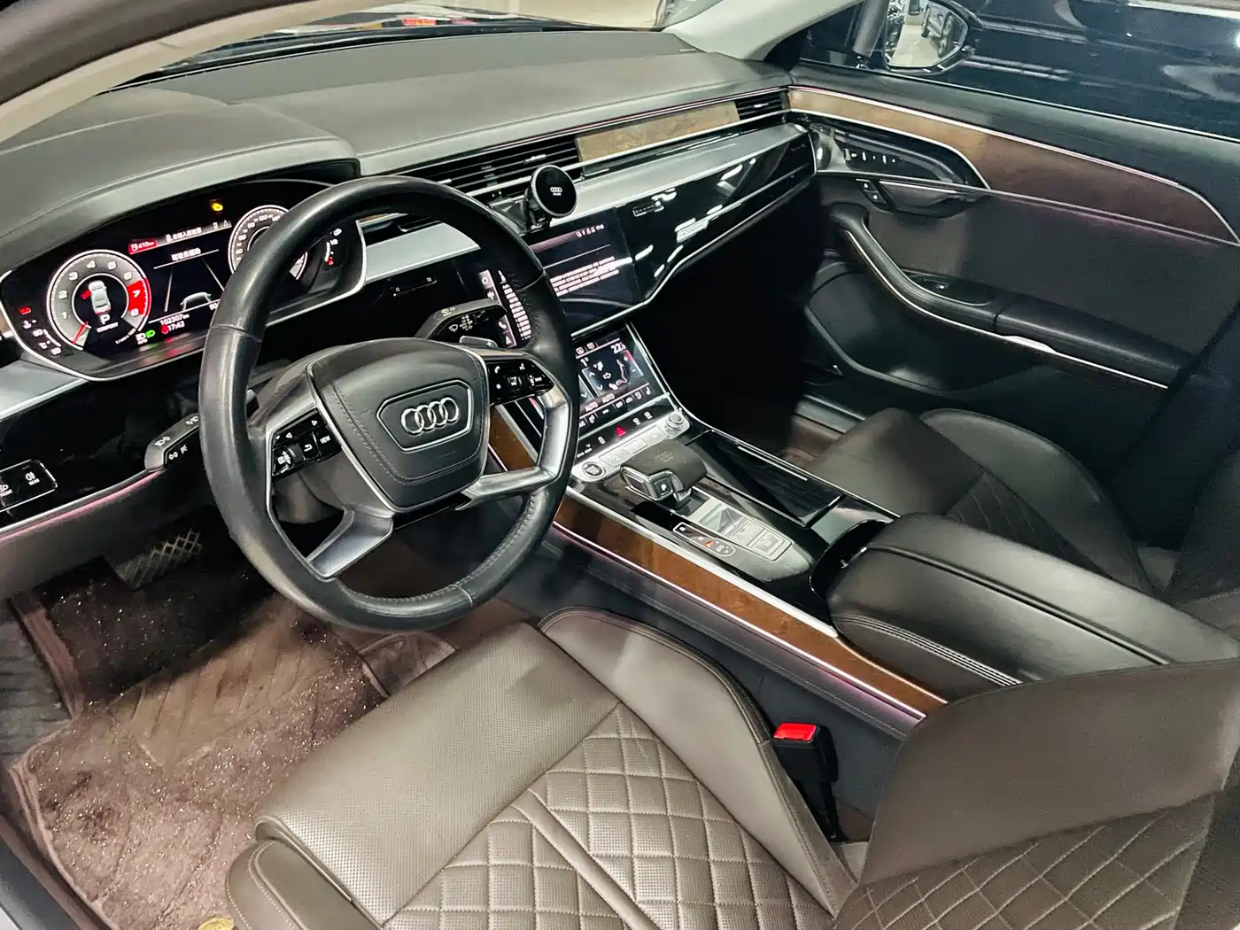 Audi A8 2021 A8L 55 TFSI quattro Luxury фото 10