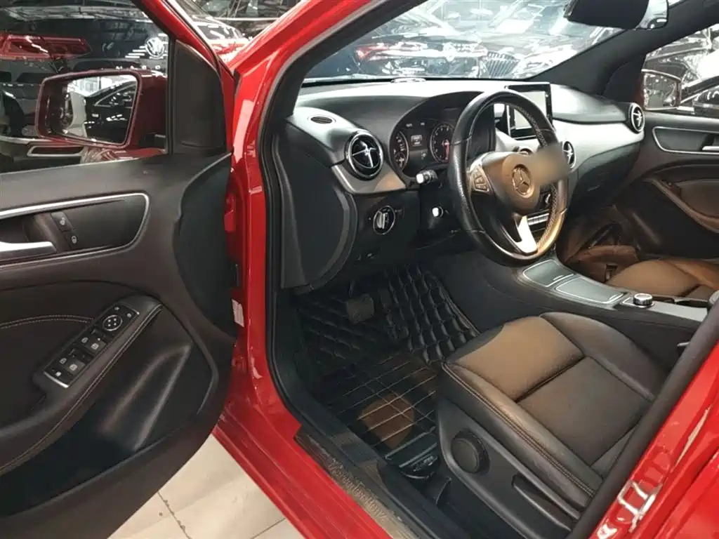 Mercedes-Benz B-Class 2015 B 200 Dynamic фото 16