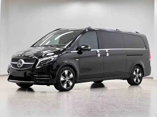 Mercedes-Benz V V 260 L, Длинная база, Люкс