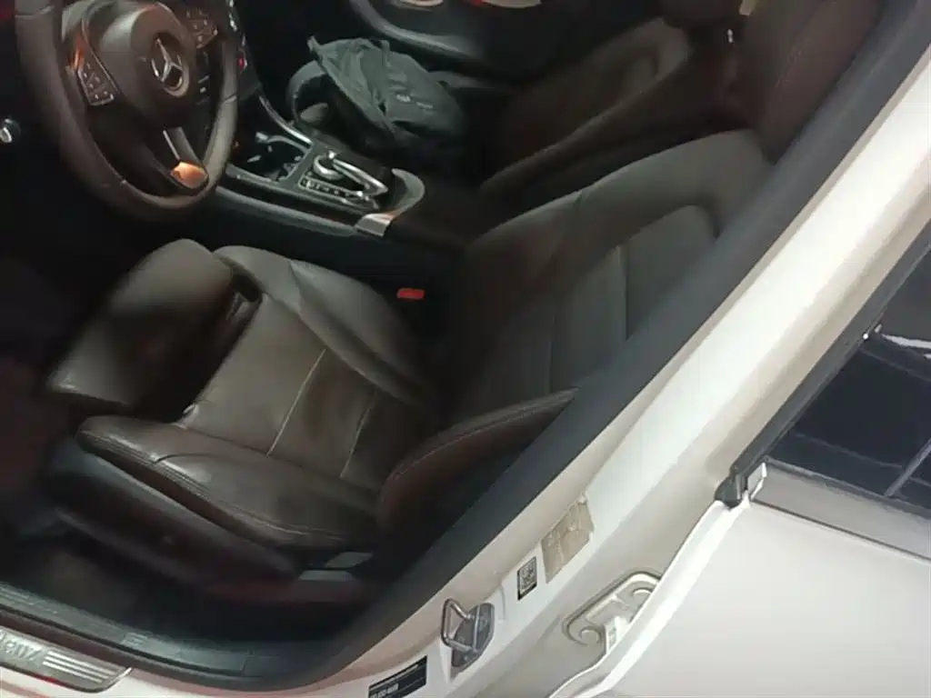 Mercedes-Benz GLC 2016 GLC 200 4MATIC фото 15