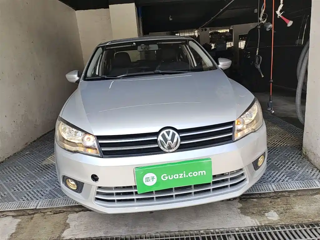Volkswagen Jetta 2015 1.4L Manual Comfort фото 3