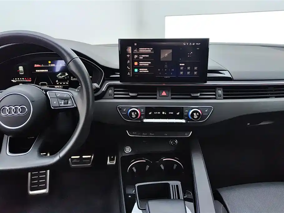 Audi A4L 2023 40 TFSI Luxury Sport фото 13
