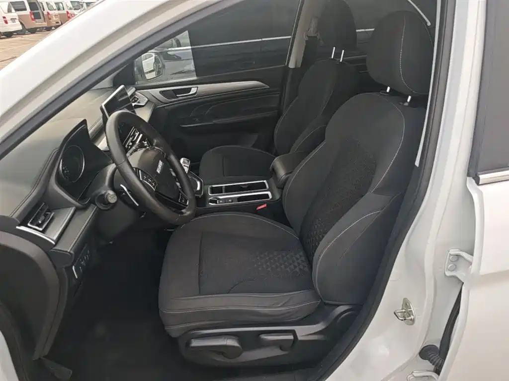 Haval M6 2021 PLUS 1.5T DCT Elite Smart Connect фото 15