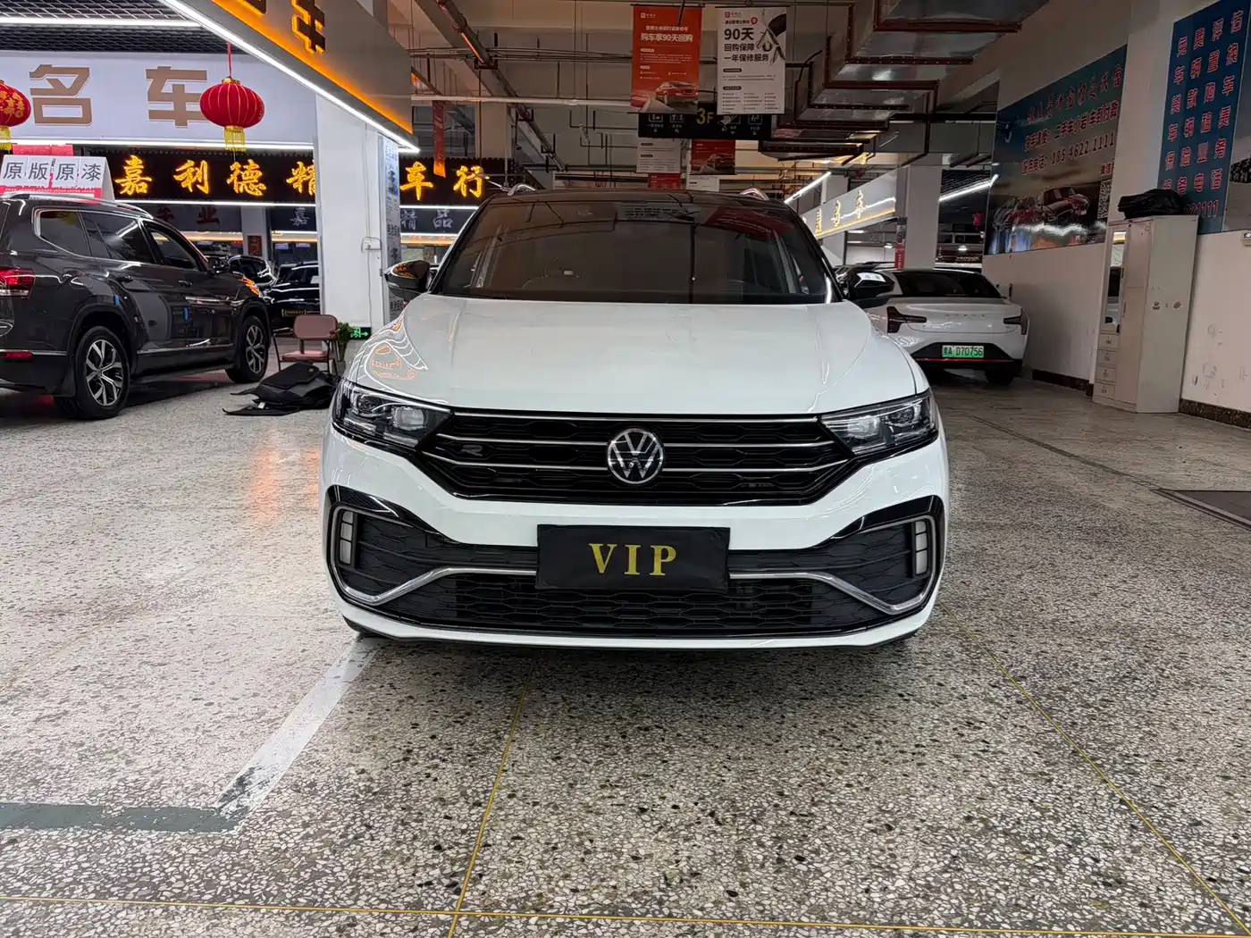 Volkswagen T-ROC 2022 280TSI DSG 2WD R-Line Pro PLUS фото 2
