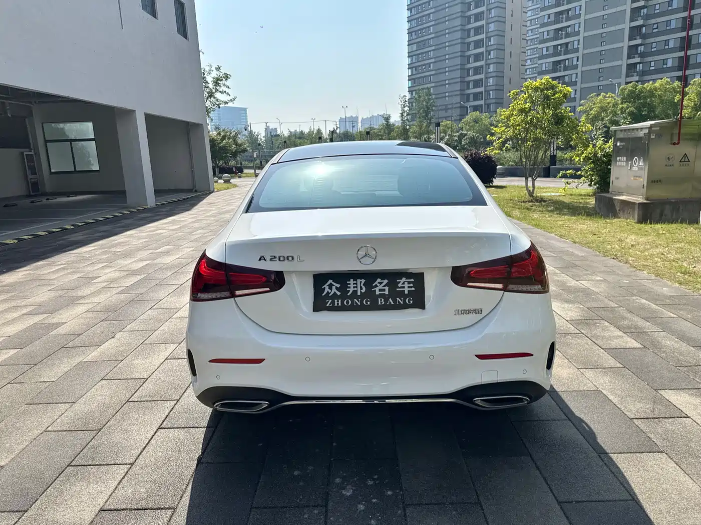 Mercedes-Benz A-Class 2021 A 200 L Sport Sedan Fashion Edition фото 5
