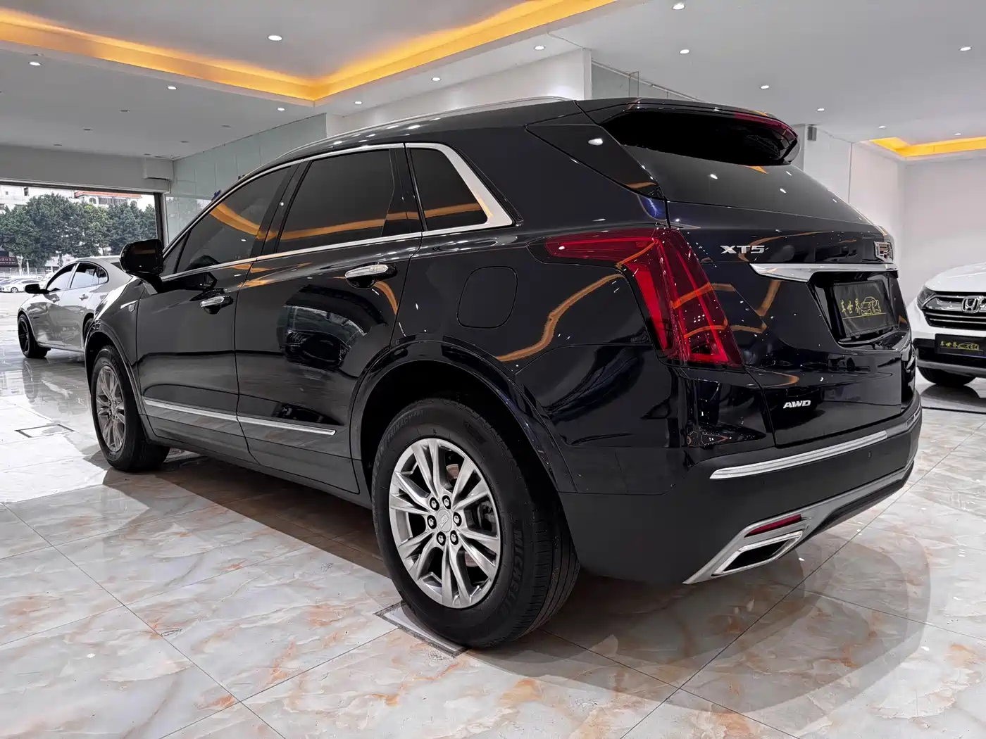 CADILLAC XT5