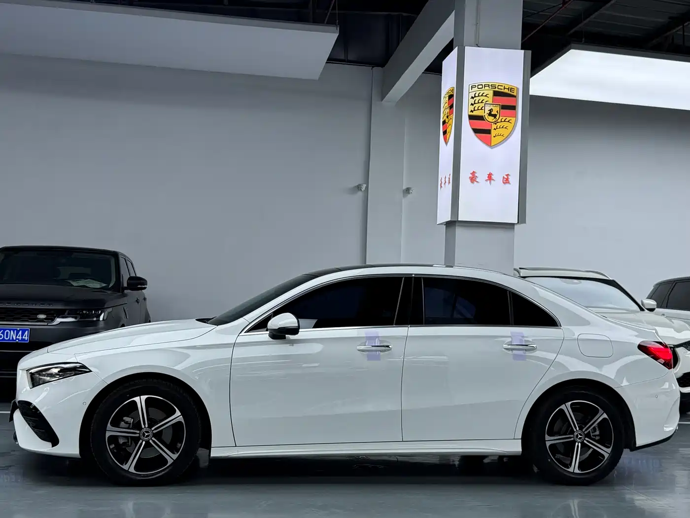 MERCEDES-BENZ CLASS A