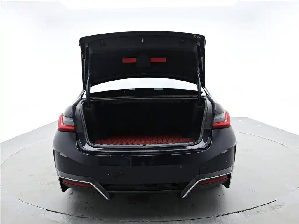 BMW i3 2022 eDrive 35 L фото 8