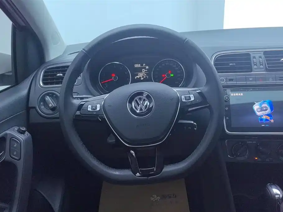 Volkswagen Polo 2018 1.5L Auto Comfort фото 15
