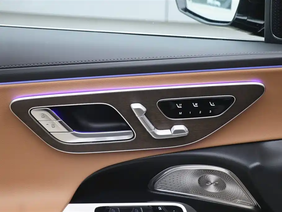 Фото MERCEDES-BENZ E-CLASS 2026 11