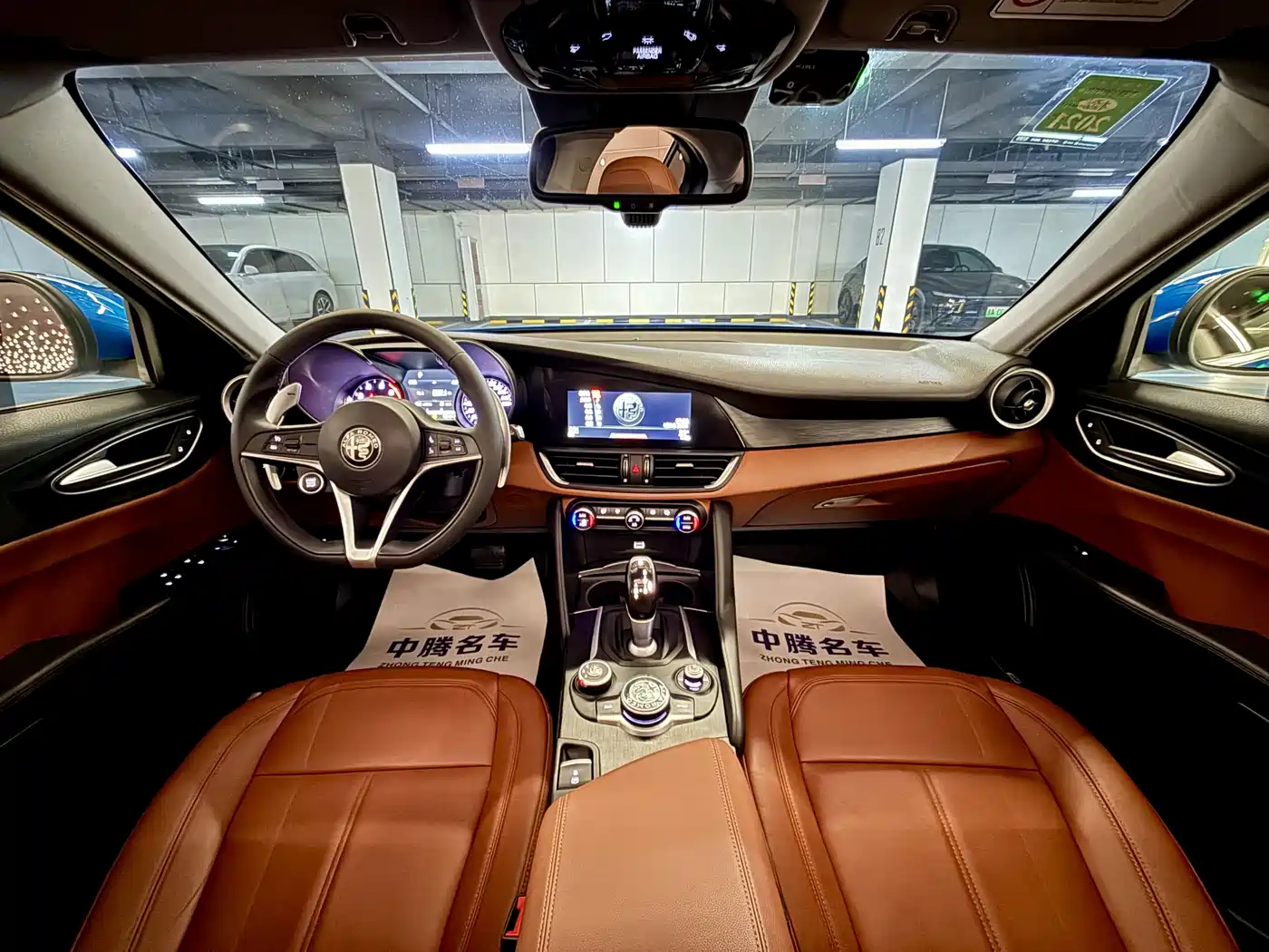 Alfa Romeo Giulia 2019 2017 2.0T 280HP Luxury Edition