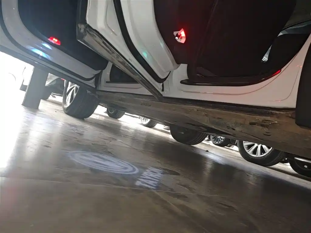 Volkswagen Tayron 2019 Expedition 280TSI 2WD Luxury (China VI) фото 22