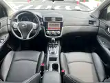 Photo 18 - Nissan Tiida