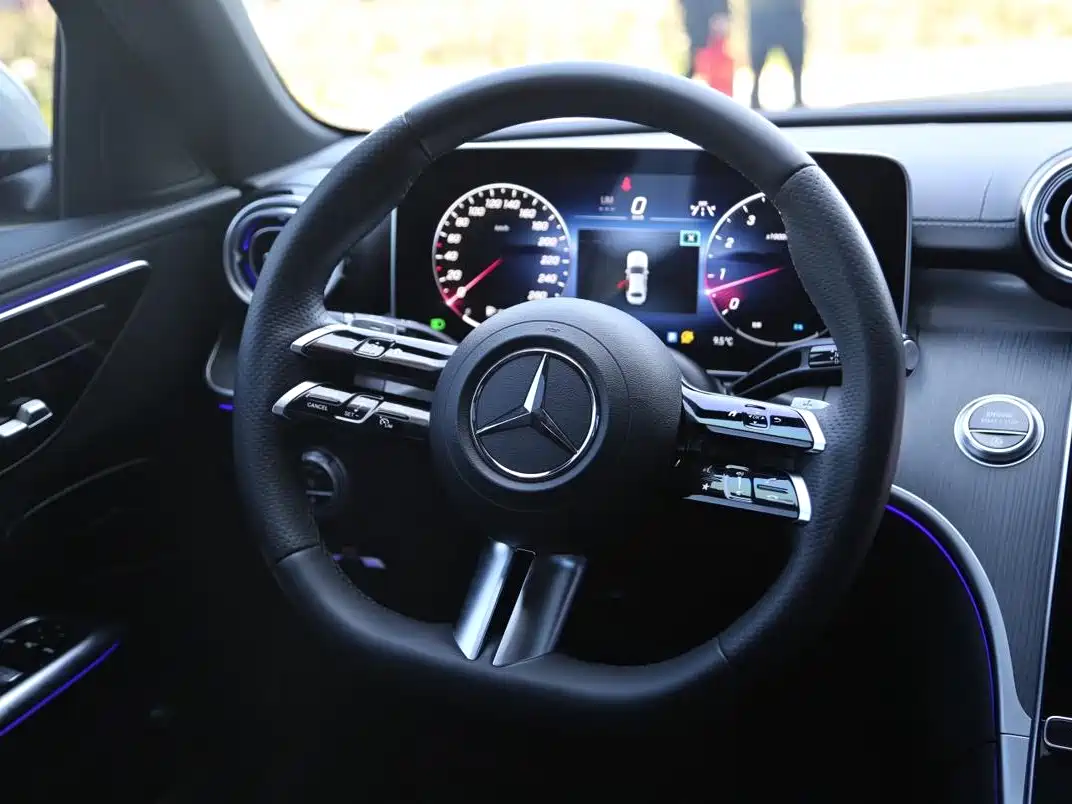 Mercedes-Benz C-Class 2023 C 260 L Sport фото 4
