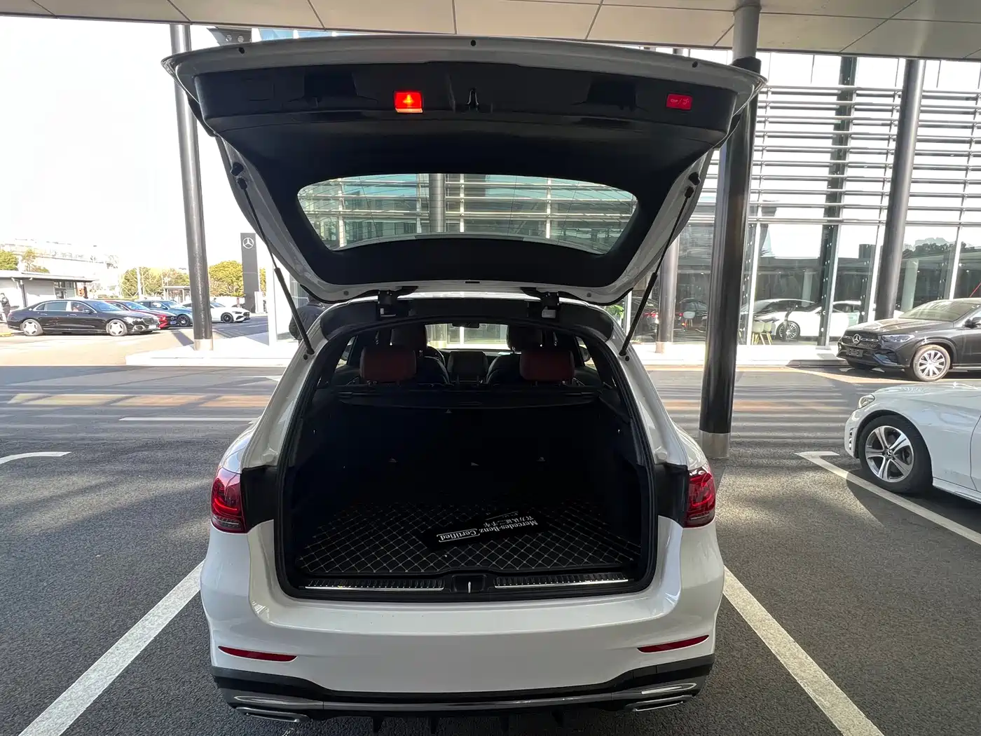 Mercedes-Benz GLC 2020 GLC 260 L 4MATIC Luxury фото 8