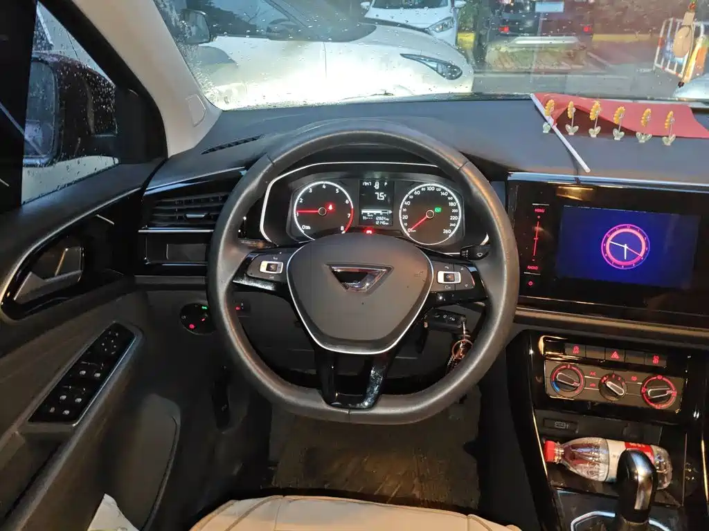 Фото 3 - Jetta VS5