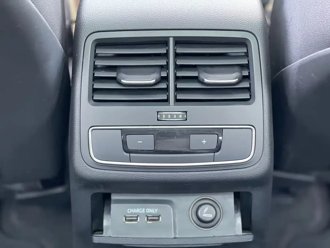 Audi A4L 2020 40 TFSI Luxury Dynamic фото 20
