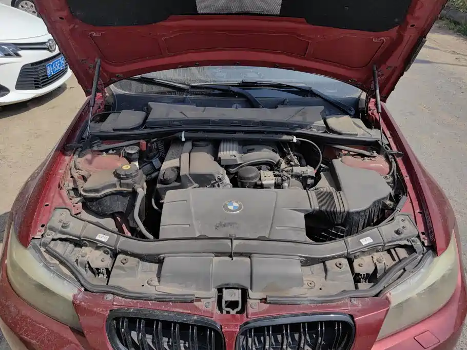 BMW 3 Series (Import) 2012 2012 318i Leading