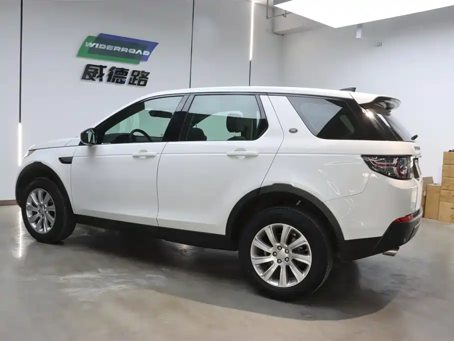 Land Rover Discovery Sport 2019 240PS PURE Edition China VI фото 7