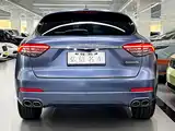 Photo 15 - Maserati Levante