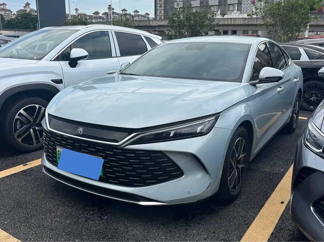 BYD Qin L 2024