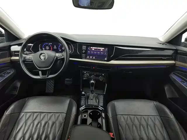 Volkswagen Passat 2019 Model 330TSI Luxury Edition China V — фото 5